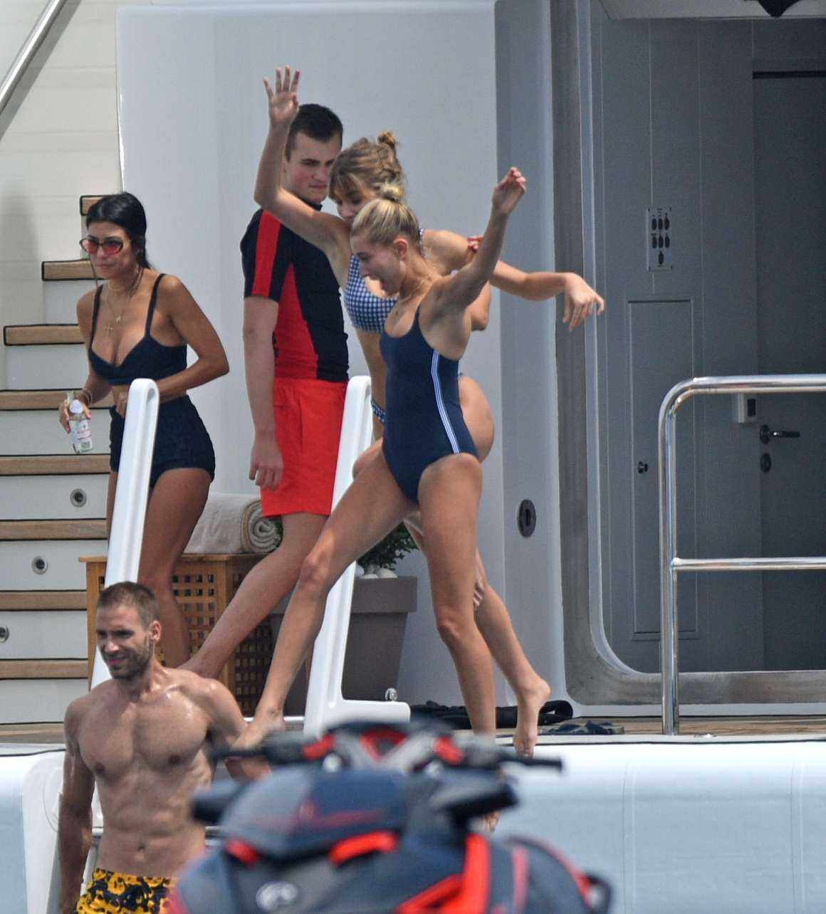Hailey-Baldwin-and-Cami-Morrone-in-Bikini-660
