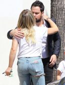 Hilary Duff with ex-husband Mike Comrie out for Lunch in Studio City
