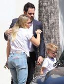 Hilary Duff with ex-husband Mike Comrie out for Lunch in Studio City