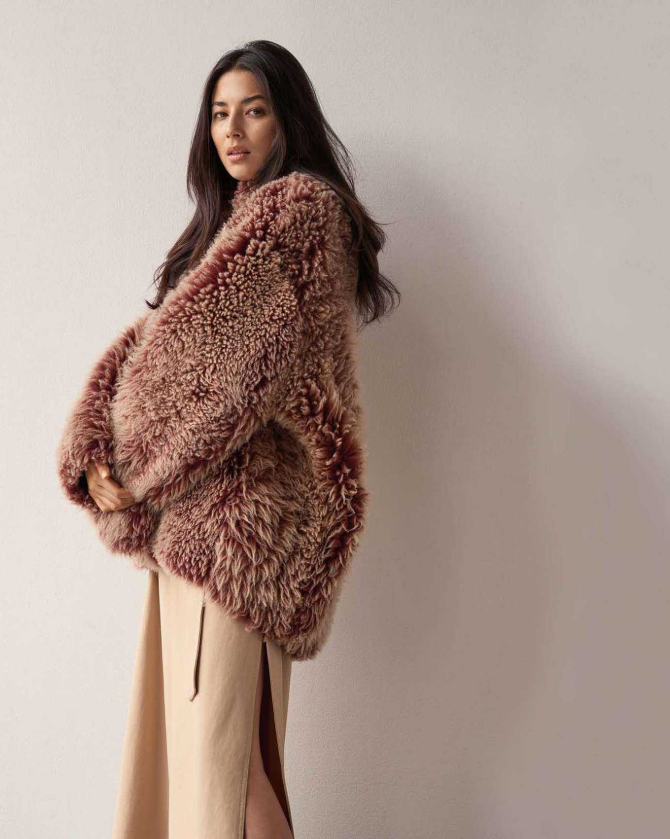 Jessica-Gomes-in-InStyle-Australia-2017-3