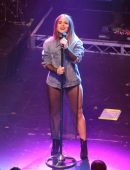 Joanna JoJo Levesque Performing Live in Vancouver