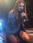 Joanna Jojo Levesque Performing Onstage at Mad Love Tour