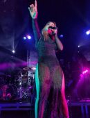Joanna Jojo Levesque Performing Onstage at Mad Love Tour