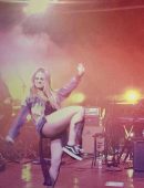 Joanna Jojo Levesque Performing on Mad Love Tour in Santa Ana