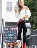 Joanna Krupa Booty, Picking up her Dogs from Sam's Green Paw in Studio City