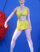 Katy Perry Performing at 102.7 KIIS FM’s 2017 Wango Tango in Carson