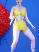 Katy Perry Performing at 102.7 KIIS FM’s 2017 Wango Tango in Carson