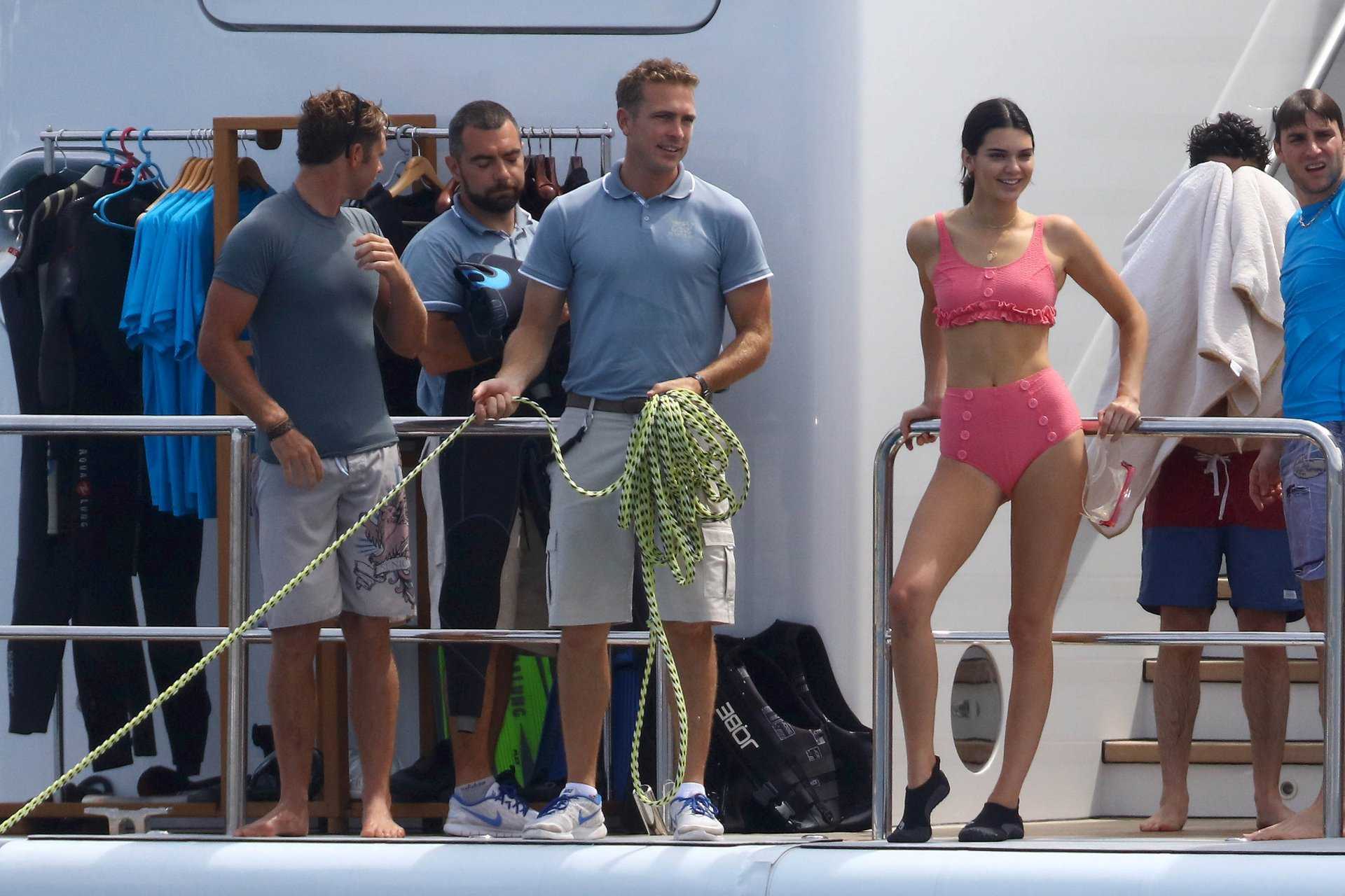 Kendall-Jenner-in-Bikini-in-Cannes-634