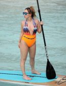 Lauryn-Goodman-Booty-in-Swimsuit-15