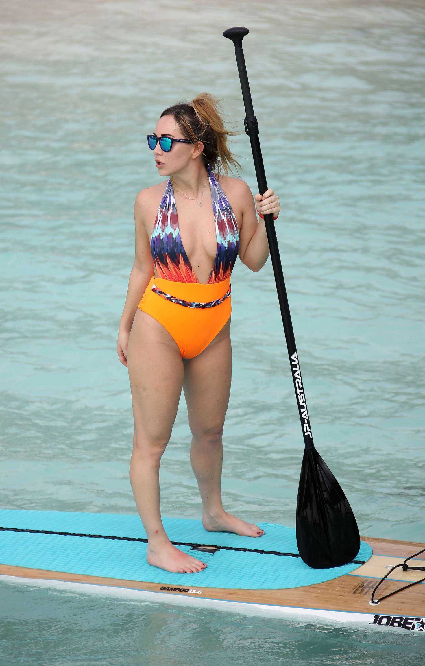 Lauryn-Goodman-Booty-in-Swimsuit-15