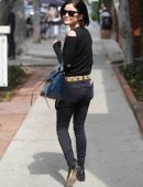 Lucy-Hale-101