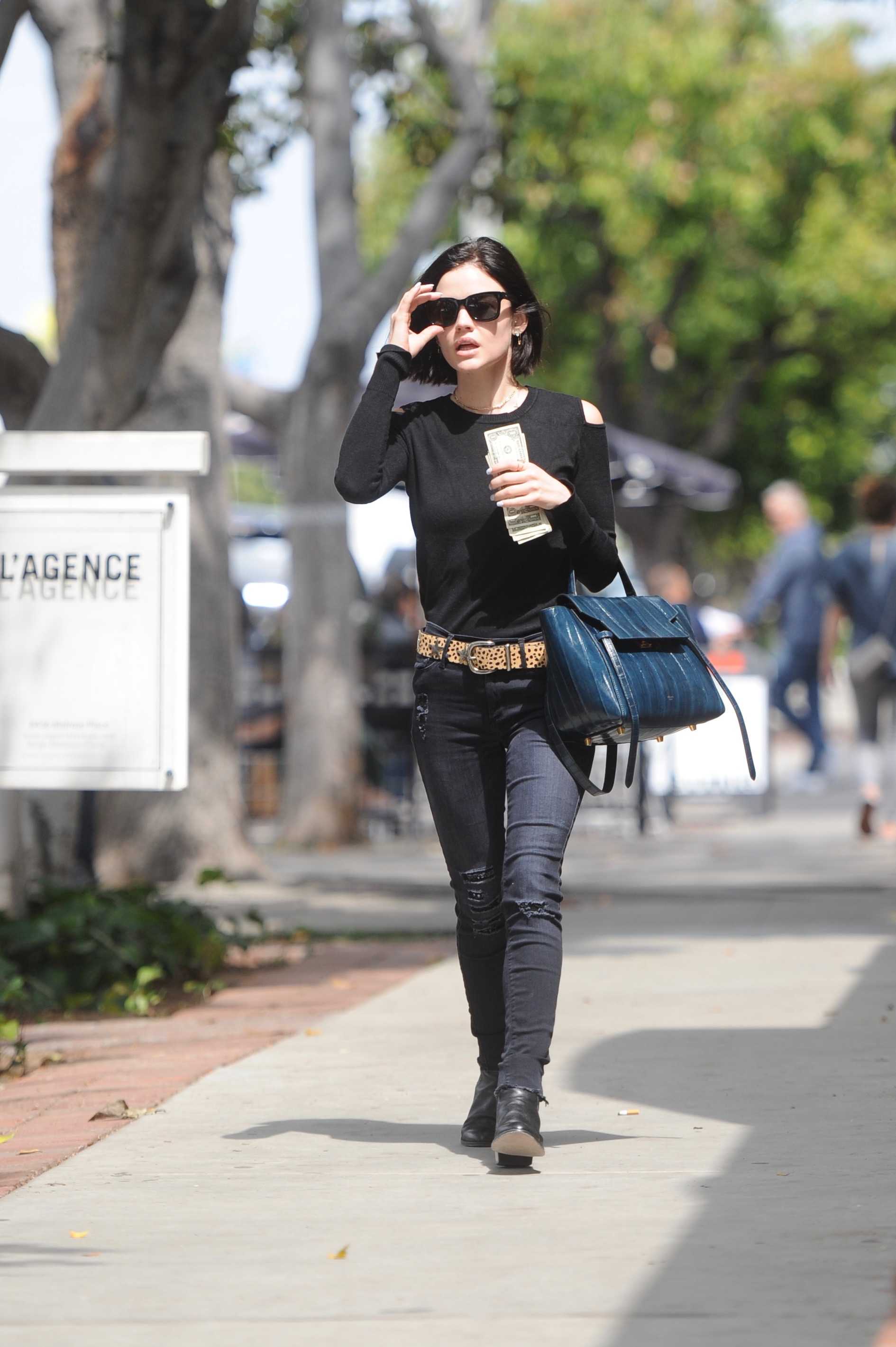Lucy-Hale-106