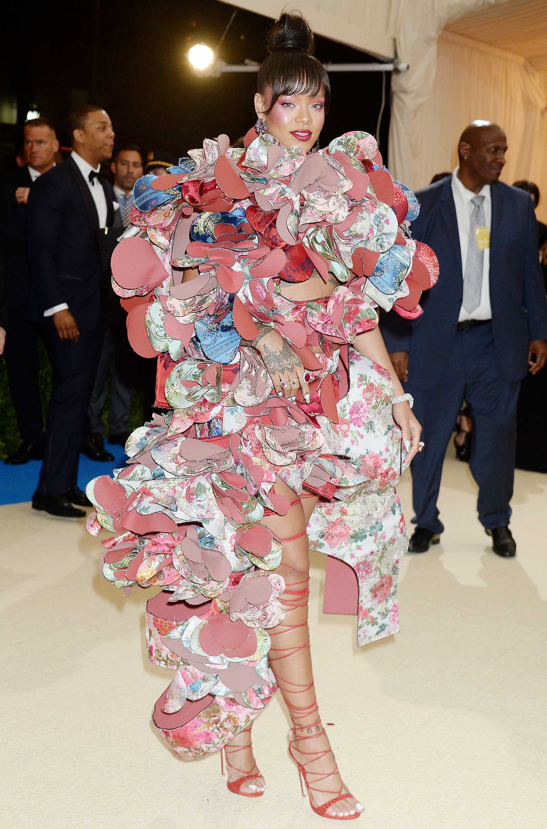 Rihanna-at-The-Costume-Institute-Gala-5