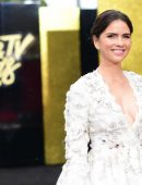 Shelley Hennig - 2017 MTV Movie And TV Awards in Los Angeles