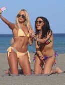 Amber-Turner-in-Bikini-974
