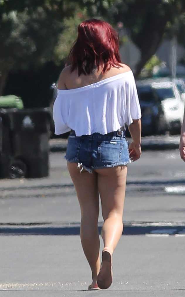 Ariel-Winter-601