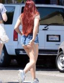 Ariel Winter Booty Shopping in Beverly Hills