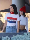 Bella-Hadid-Upskirt-and-Kendall-Jenner-7