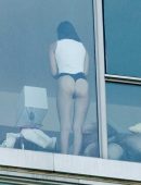 Bella-Hadid-With-Jordan-Barrett-11