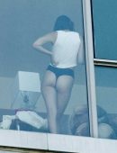 Bella-Hadid-With-Jordan-Barrett-6