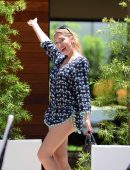Farrah Abraham Leggy at a Realtor's Office in Bel-Air
