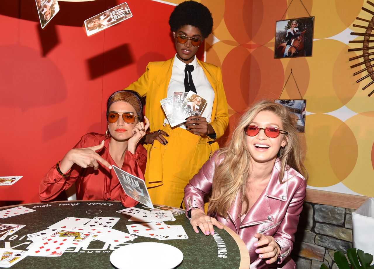 Gigi-Hadid-at-Vogue-Eyewear-Collection-Launch-Party-in-NY-4