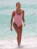Hailey-Baldwin-in-Pink-Swimsuit-2017-6