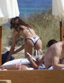 Izabel-Goulart-in-Bikini-in-Ibiza-12
