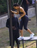 Kim-Kardashian-Booty-Working-Out-5