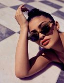 Kylie-Jenner-in-QUAY-X-Kylie-Sunglasses-Photoshoot-4