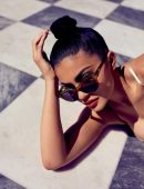 Kylie-Jenner-in-QUAY-X-Kylie-Sunglasses-Photoshoot-5