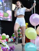 Miley Cyrus Performing at 103.5 KTU's KTUphoria 2017 in Long Island
