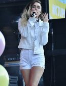 Miley Cyrus Performing at 103.5 KTU's KTUphoria 2017 in Long Island