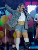Miley Cyrus Performing at iHeartSummer '17 Weekend By AT&T, Day 2 in Miami