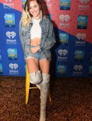 Miley Cyrus Performing at iHeartSummer '17 Weekend By AT&T, Day 2 in Miami