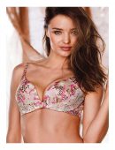 Miranda-Kerr-in-Gorgeous-Magazine-2017-18