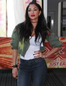 Nicole Scherzinger Booty in Jeans, X Factor Auditions in Manchester
