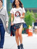 Olivia-Munn-261