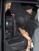 Selena-Gomez-See-through-to-Nipples-19