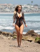 Ana-Braga-in-Swimsuit-201