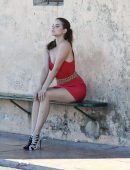 Barbara-Palvin-Leggy-601