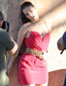Barbara-Palvin-Leggy-624