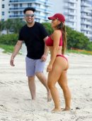 Daphne-Joy-in-Bikini-916