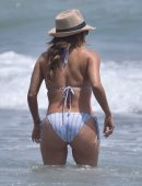 Eva-Longoria-in-Bikini-506