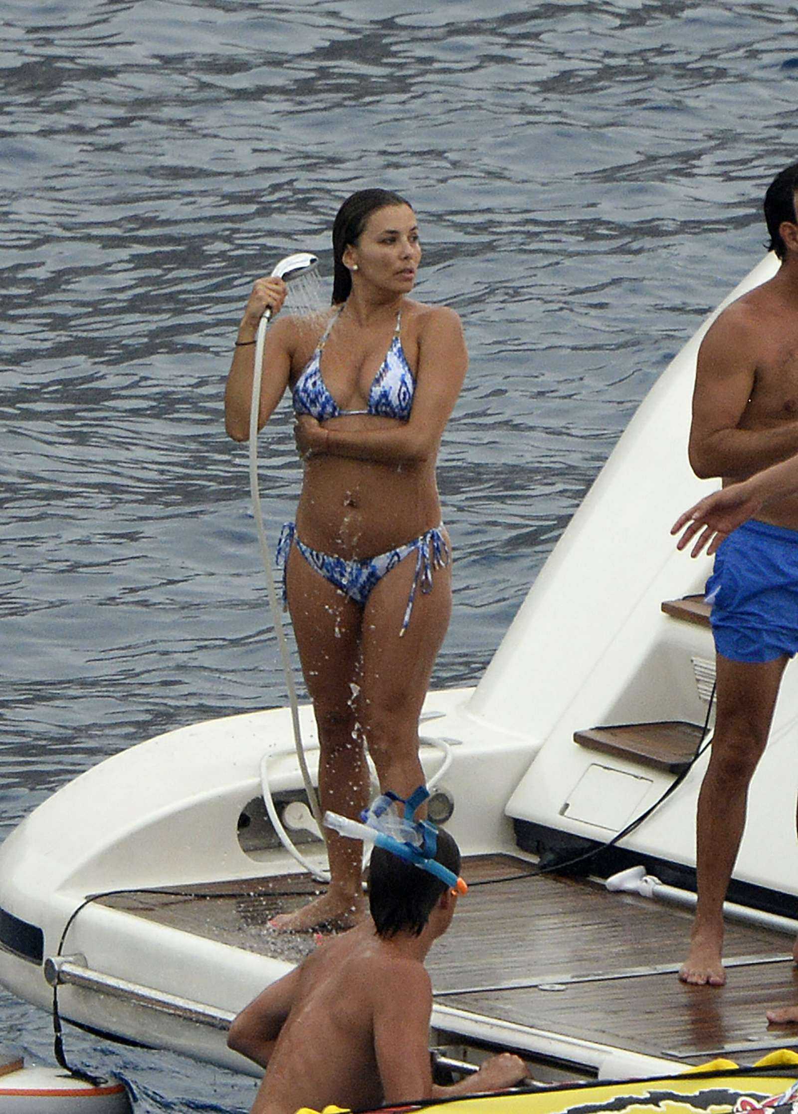 Eva-Longoria-in-Bikini-602