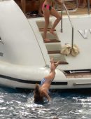Eva-Longoria-in-Bikini-605