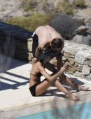 Izabel-Goulart-in-Bikini-122