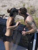 Izabel-Goulart-in-Bikini-126