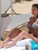 Jessica-Alba-in-Bikini-572