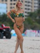 Joy-Corrigan-in-Bikini-510